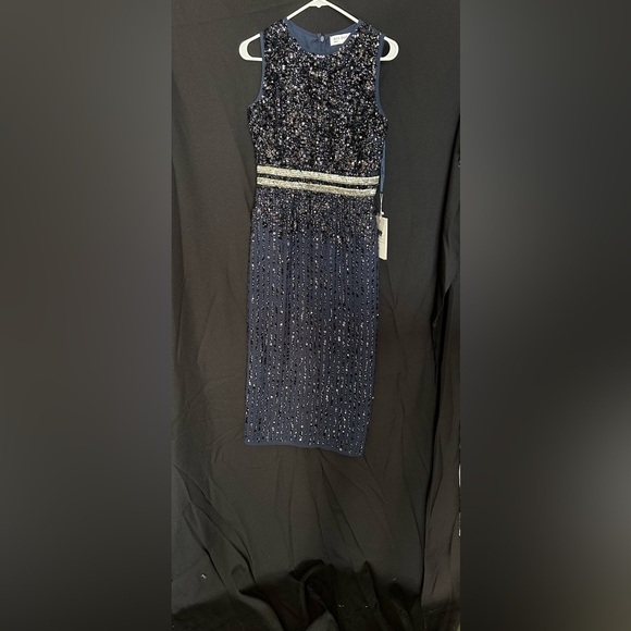 Mac Duggal 10509 NWOT SLEEVELESS HIGH NECK BEADED MIDI SHEATH DRESS - Picture 4 of 6